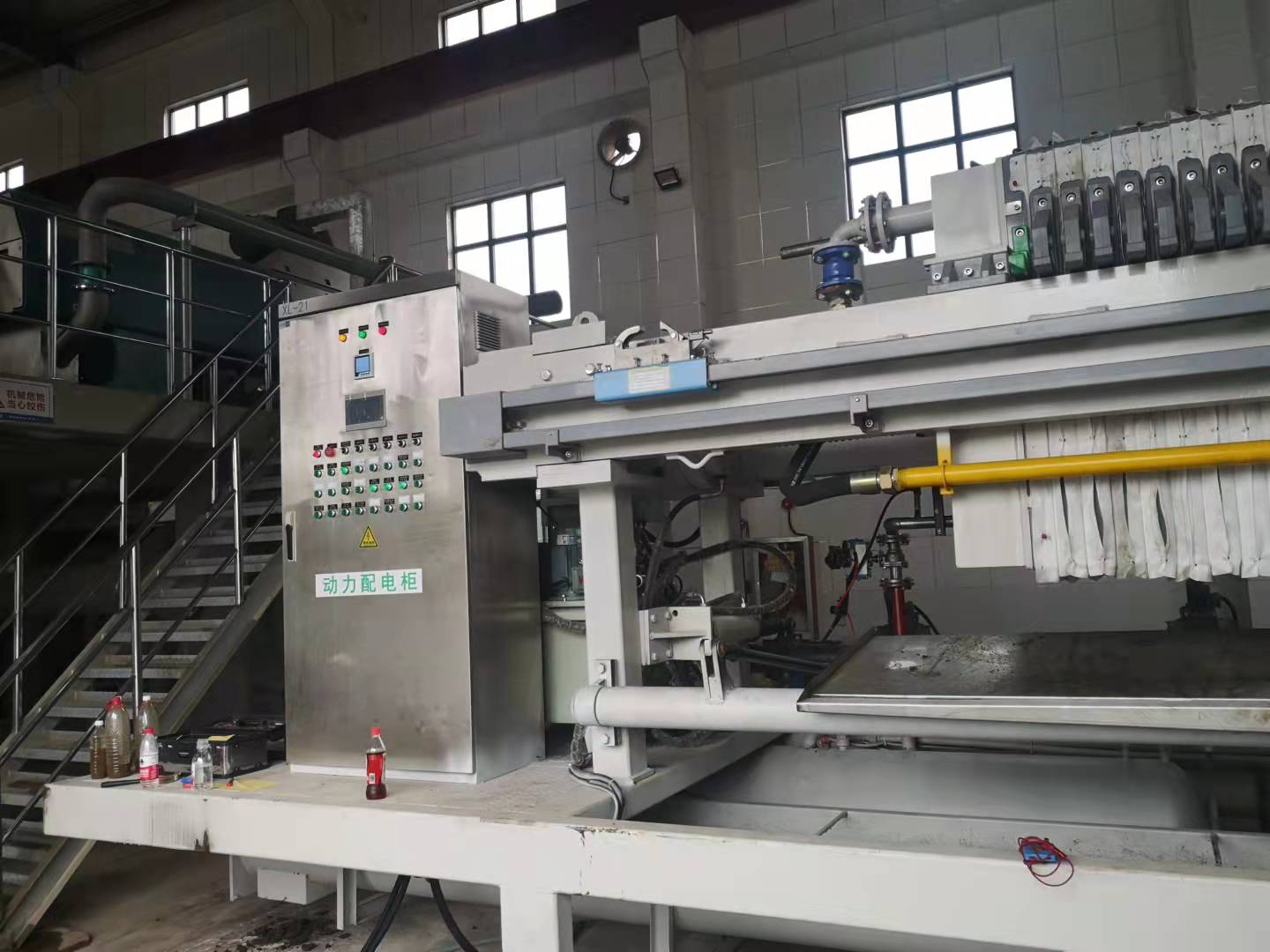 新型真空負壓壓濾污泥干化機